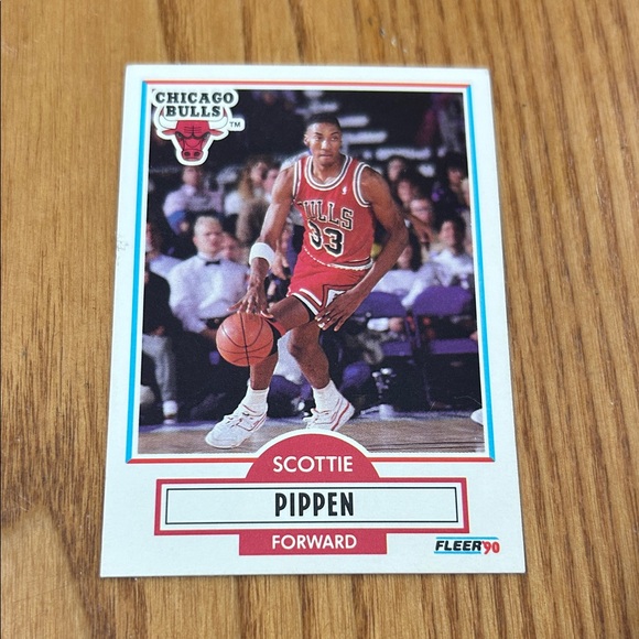 Fleer Other - Scottie Pippen Fleer 90 Basketball Card